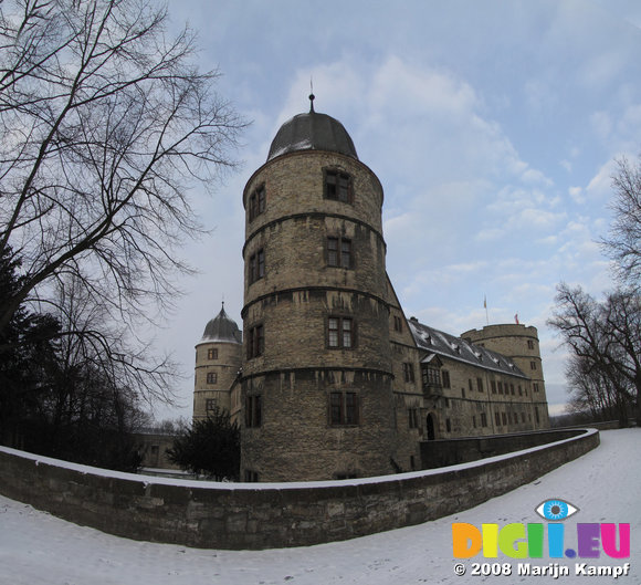 SX02037-02040 Wewelsburg castle in snow